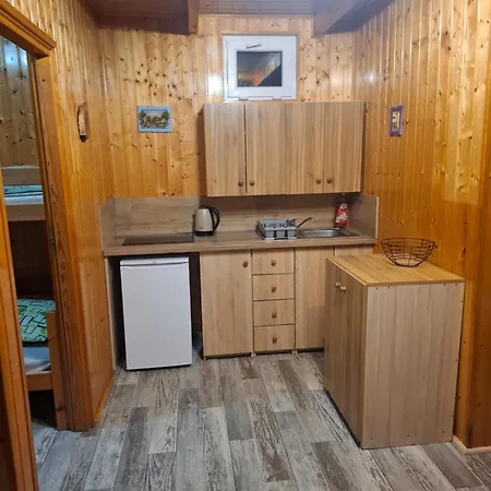 Деревянный коттедж Gaj